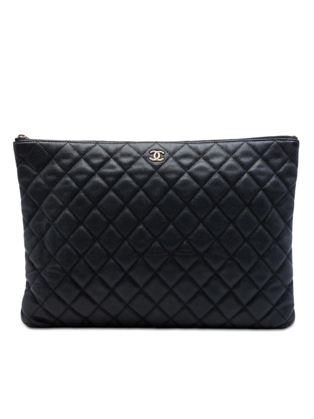 Chanel Large Quilted Caviar O Case #284222C98B